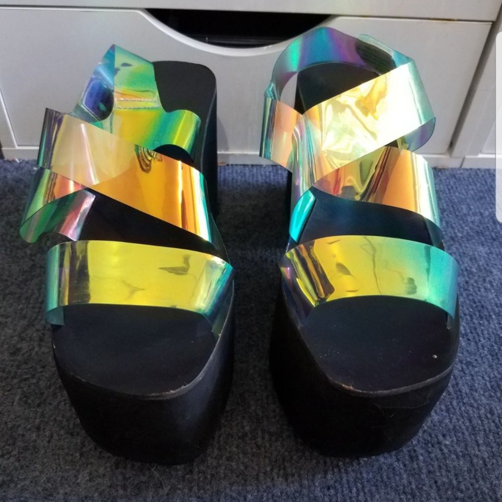 UNIF Vapor platforms!